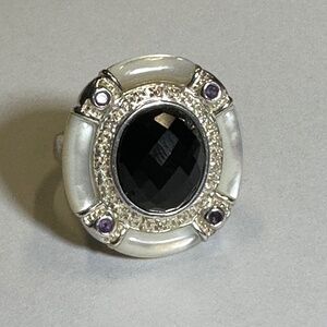 Vintage Roz Kwan Black Onyx MOP & Amethyst ring